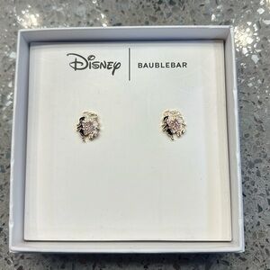 Disney Baublebar Cruella Da Ville 101 Dalmatians earrings NWT Black & White